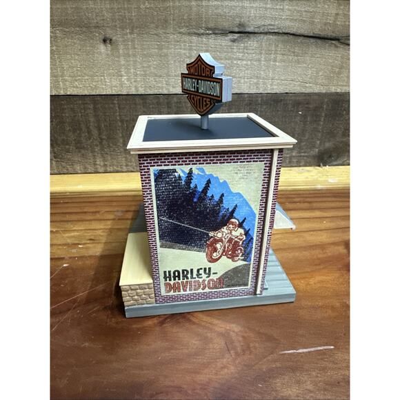 Hallmark Ornament Harley Davidson More Than A Store Display Motorcycle Move - Picture 4 of 6